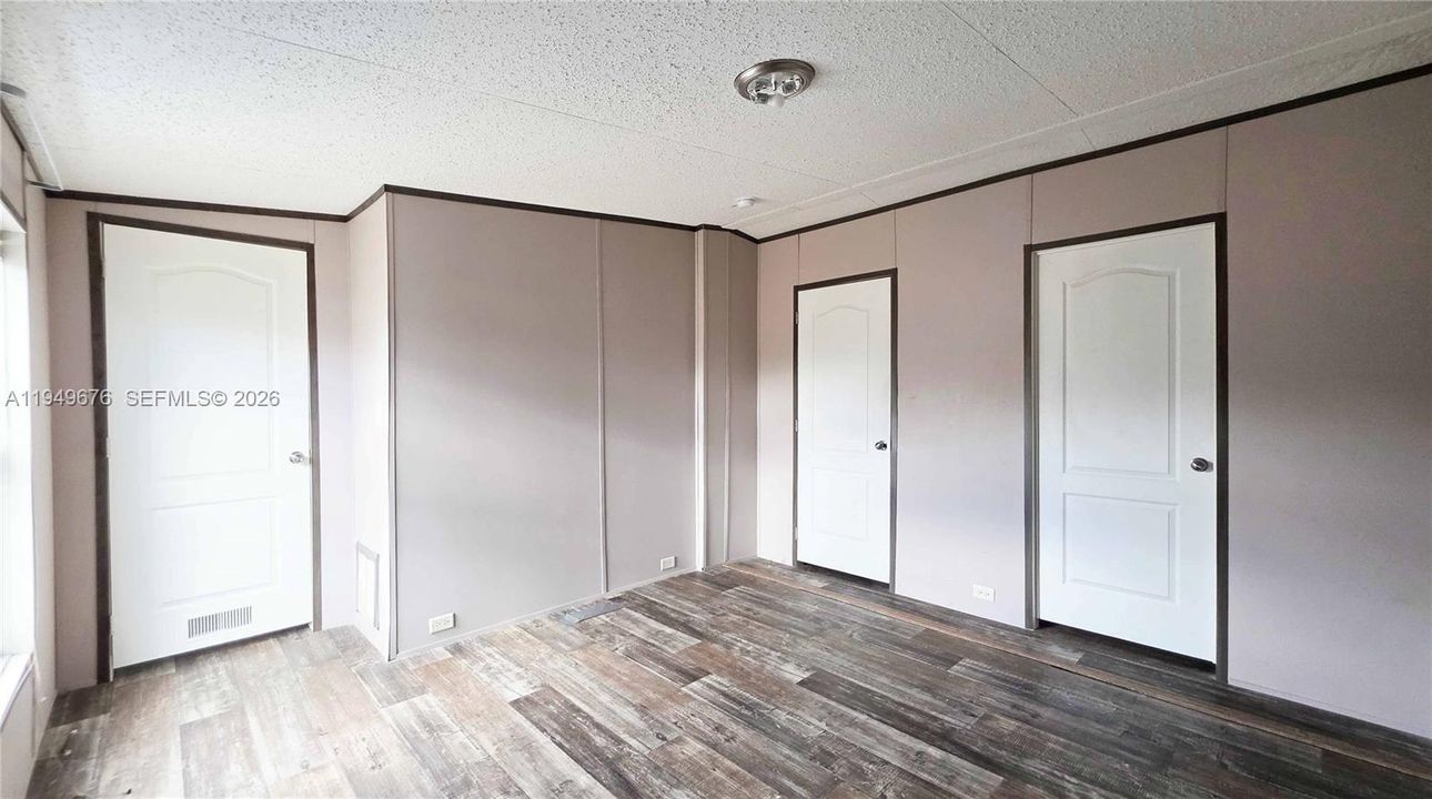 На продажу: $259,400 (3 спален, 2 ванн, 0 Квадратных фут)
