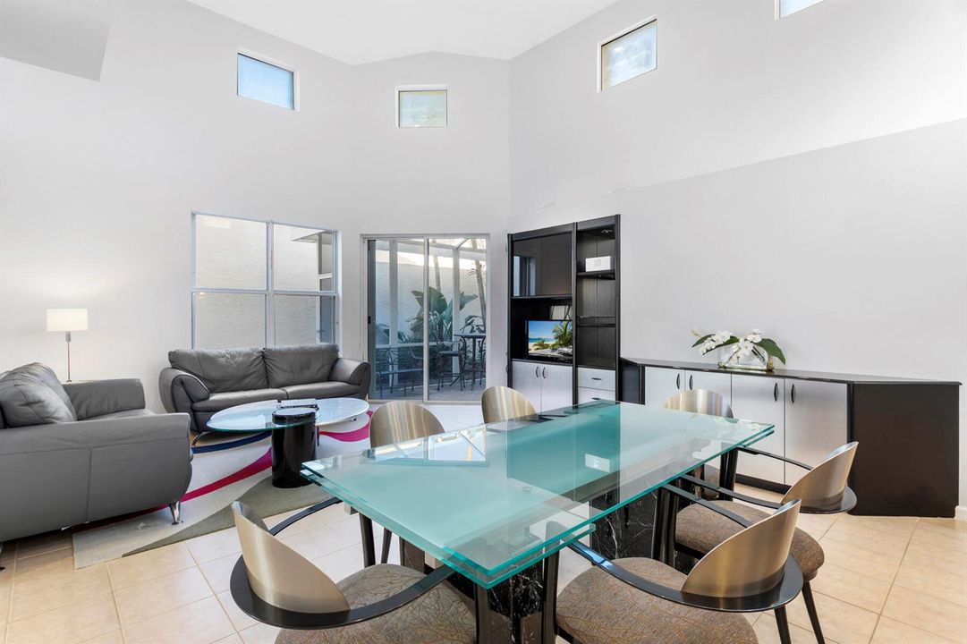 Dining/Family Room