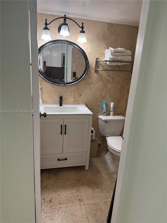 For Sale: $125,000 (0 beds, 1 baths, 360 Square Feet)