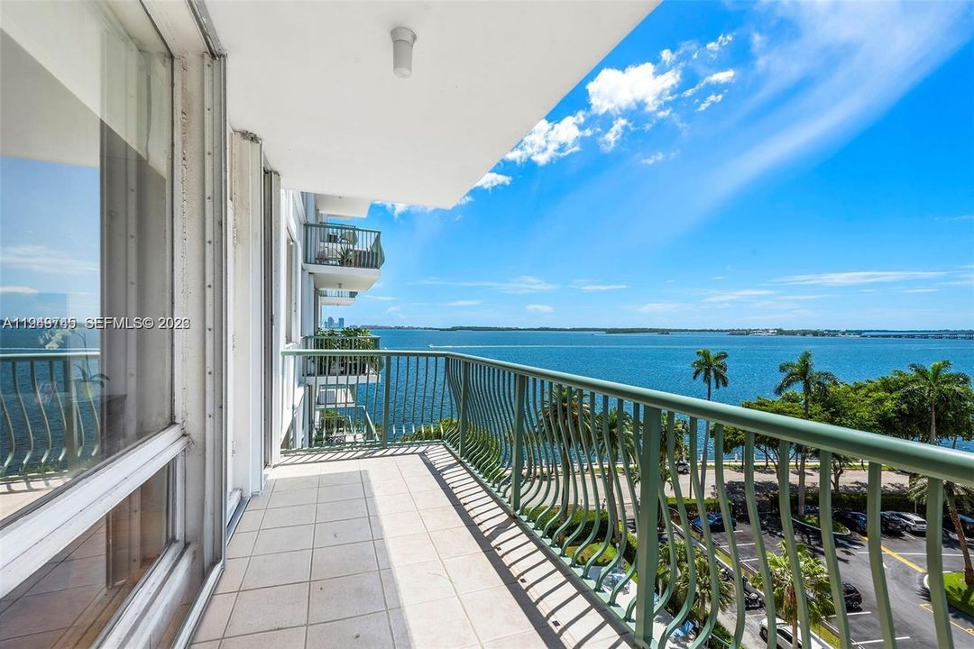 En Venta: $419,000 (1 camas, 1 baños, 787 Pies cuadrados)