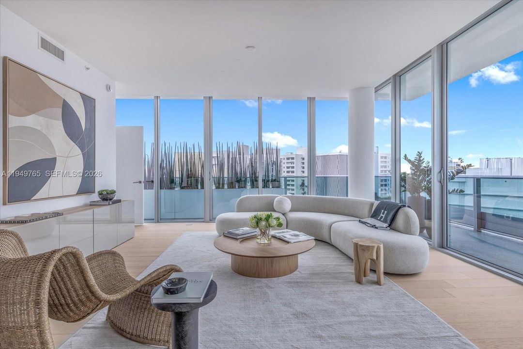 For Sale: $2,999,000 (3 beds, 3 baths, 2068 Square Feet)