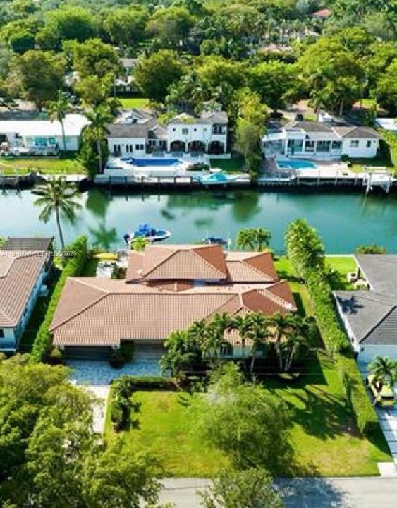 Vendido Recientemente: $3,750,000 (4 camas, 4 baños, 0 Pies cuadrados)
