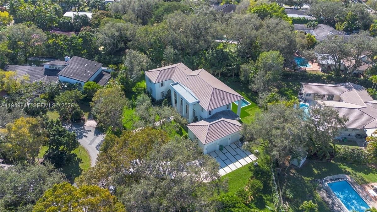 Active With Contract: $6,490,000 (7 beds, 7 baths, 0 Square Feet)