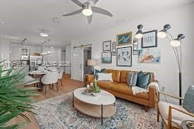 For Rent: $2,701 (2 beds, 2 baths, 1248 Square Feet)