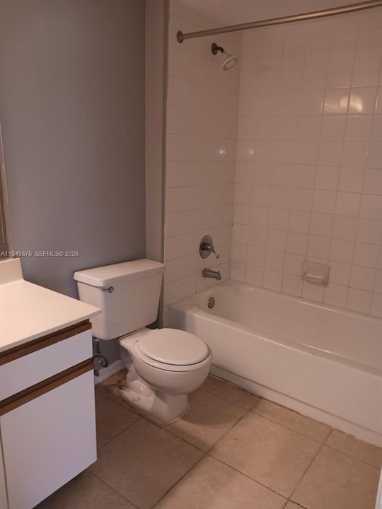 На продажу: $145,000 (1 спален, 1 ванн, 820 Квадратных фут)
