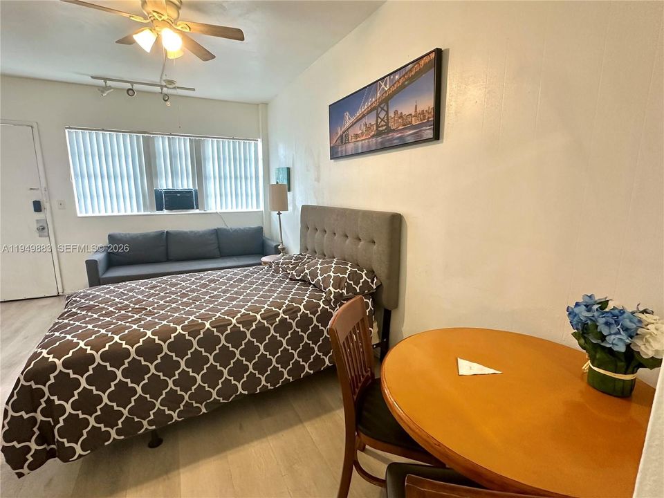 En Venta: $140,000 (1 camas, 1 baños, 320 Pies cuadrados)