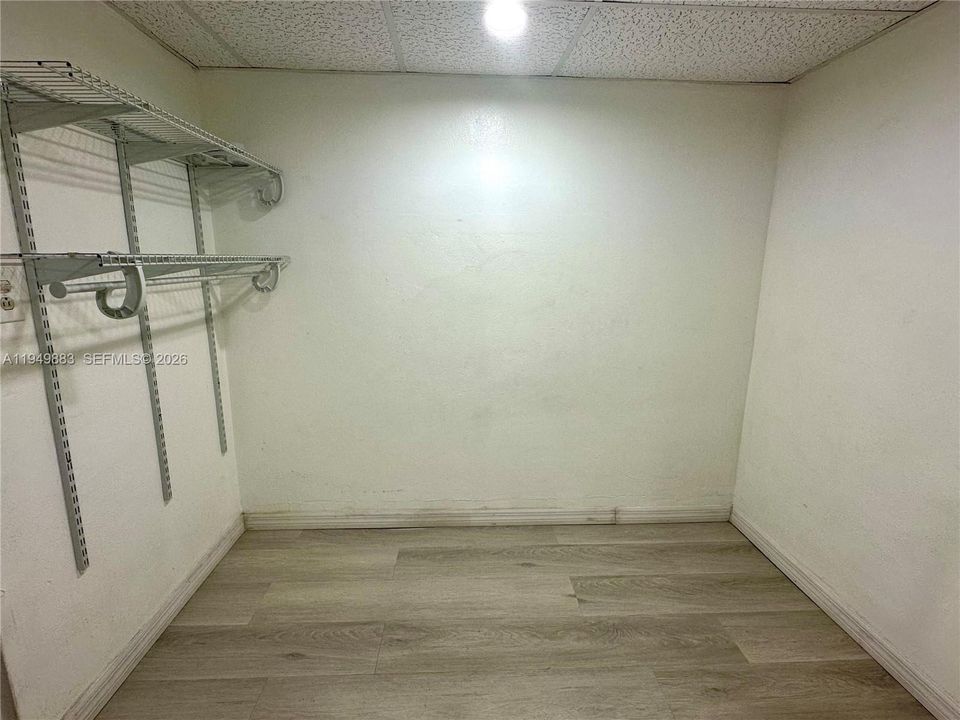 En Venta: $140,000 (1 camas, 1 baños, 320 Pies cuadrados)