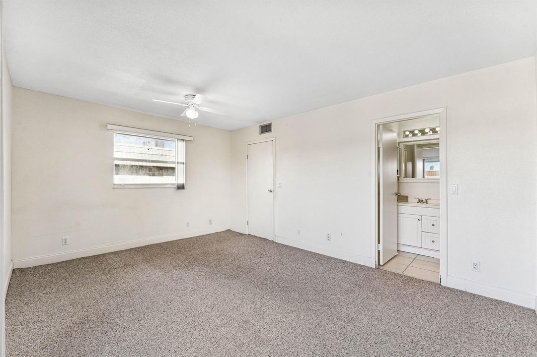 018-426FlandersWay-DelrayBeach-FL-33484-