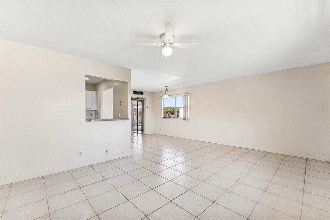 006-426FlandersWay-DelrayBeach-FL-33484-
