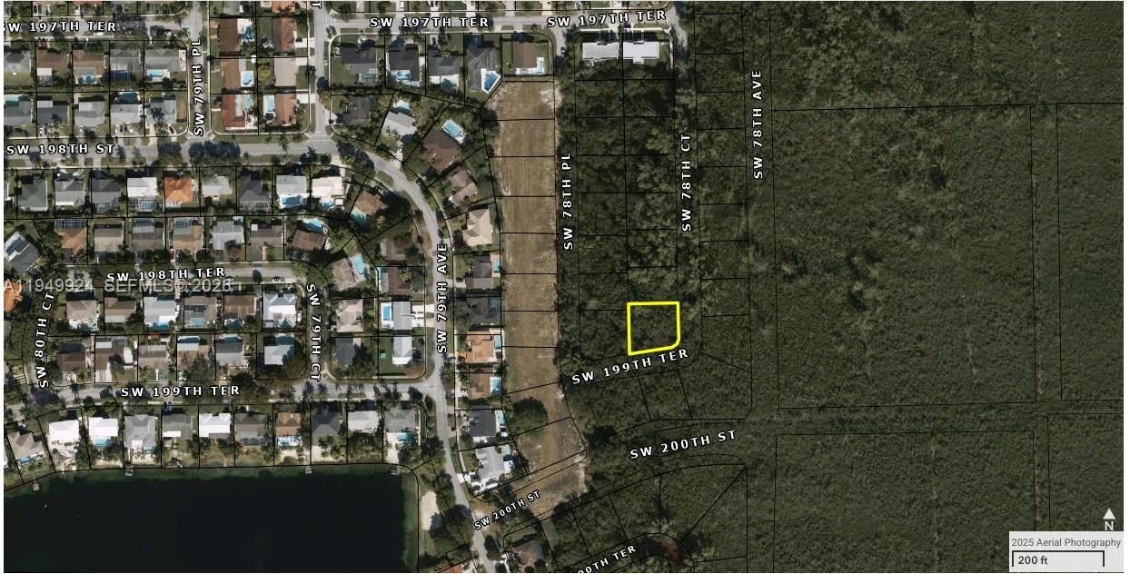 En Venta: $114,990 (0.26 acres)