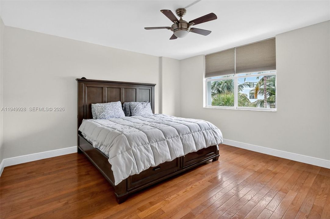 For Sale: $470,000 (2 beds, 2 baths, 1495 Square Feet)