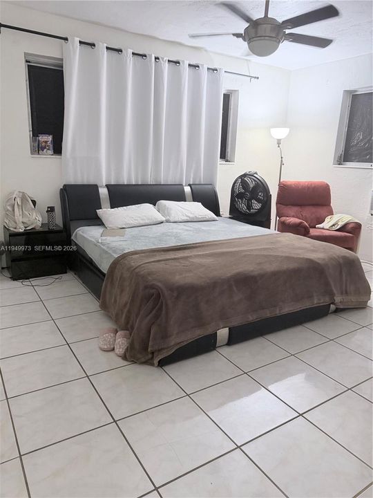 For Sale: $150,000 (3 beds, 2 baths, 1186 Square Feet)