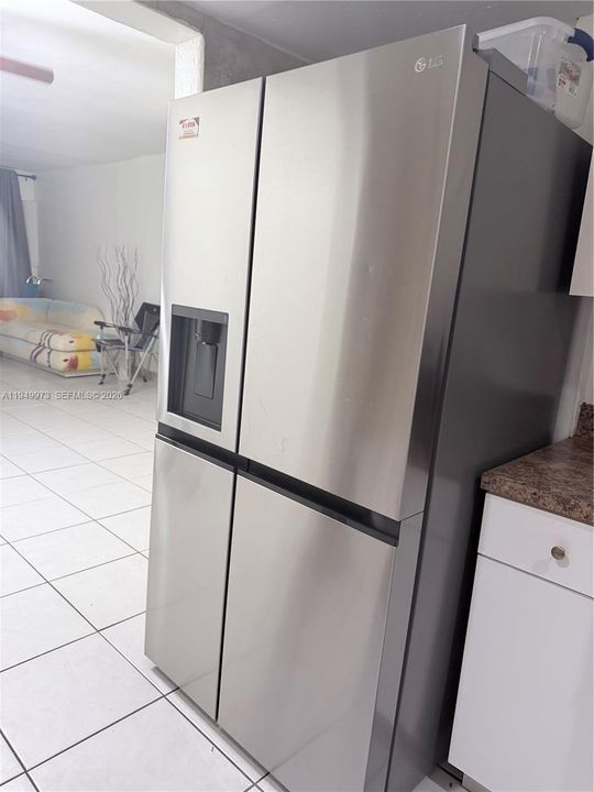 For Sale: $150,000 (3 beds, 2 baths, 1186 Square Feet)