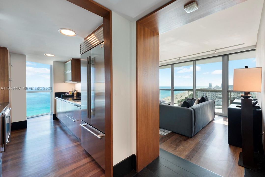 Vendido Recientemente: $5,700,000 (2 camas, 2 baños, 1141 Pies cuadrados)