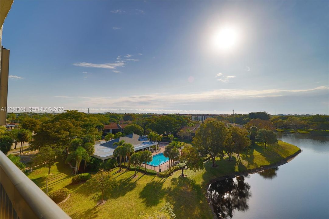 Activo con contrato: $254,900 (2 camas, 2 baños, 1200 Pies cuadrados)