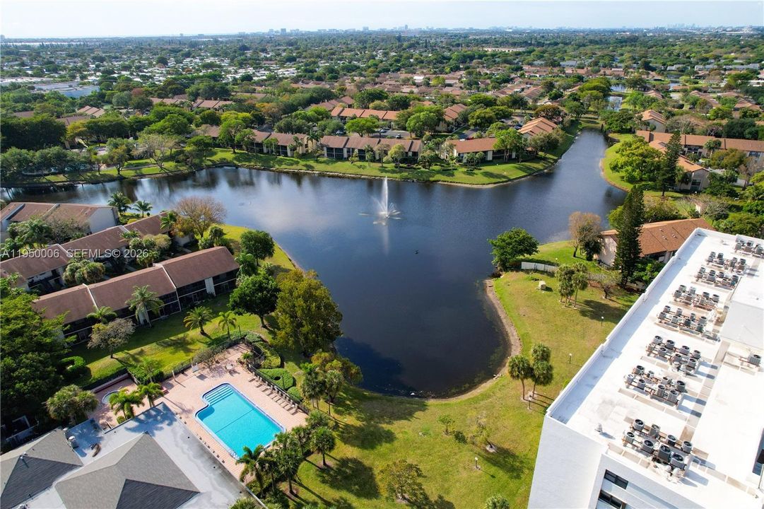 Activo con contrato: $254,900 (2 camas, 2 baños, 1200 Pies cuadrados)