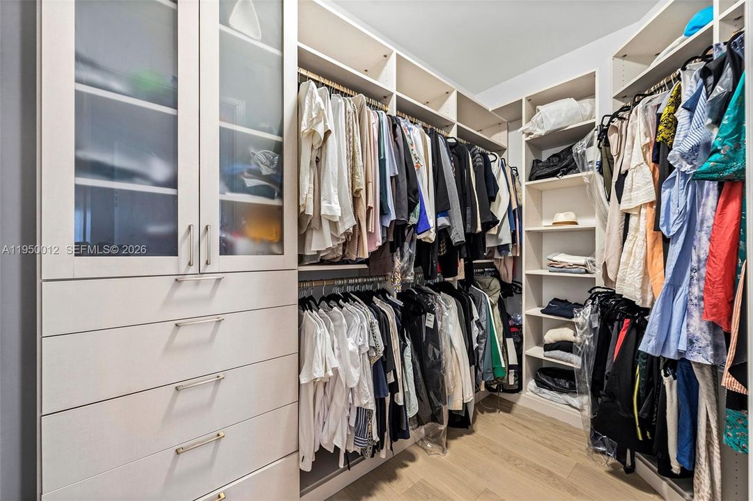 Primary closet 1