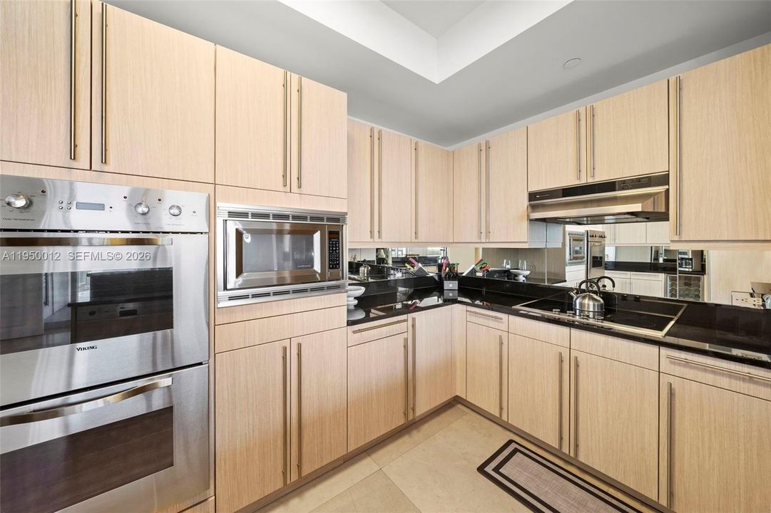 For Sale: $5,195,000 (3 beds, 4 baths, 3357 Square Feet)