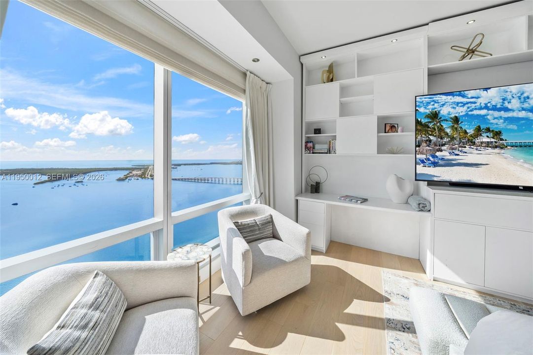 For Sale: $5,195,000 (3 beds, 4 baths, 3357 Square Feet)
