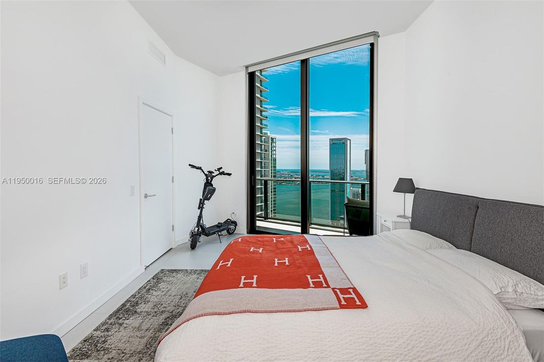 En Venta: $780,000 (2 camas, 2 baños, 1004 Pies cuadrados)