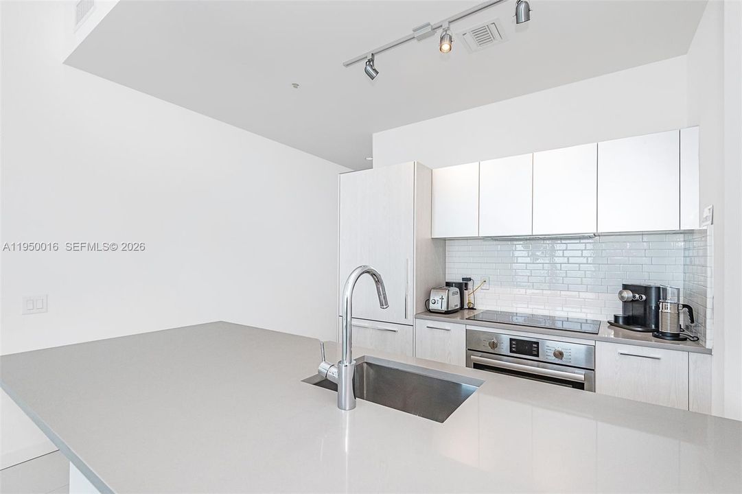 En Venta: $780,000 (2 camas, 2 baños, 1004 Pies cuadrados)