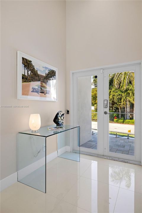 Vendido Recientemente: $1,500,000 (3 camas, 3 baños, 1342 Pies cuadrados)