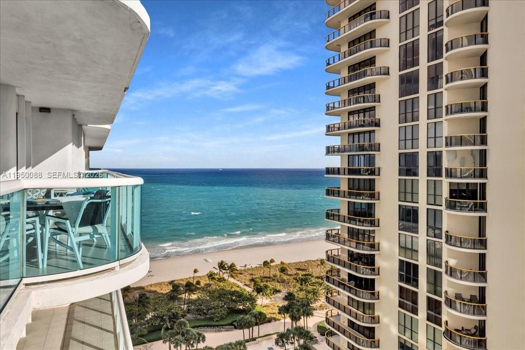 For Sale: $3,850,000 (2 beds, 4 baths, 3110 Square Feet)