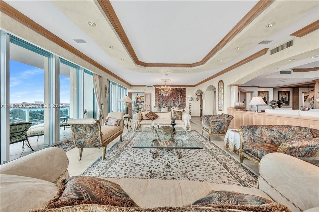 For Sale: $3,850,000 (2 beds, 4 baths, 3110 Square Feet)