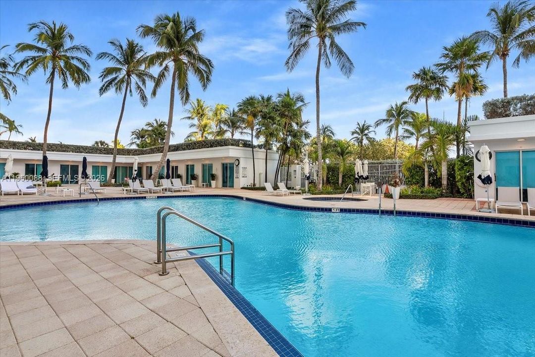 For Sale: $3,850,000 (2 beds, 4 baths, 3110 Square Feet)