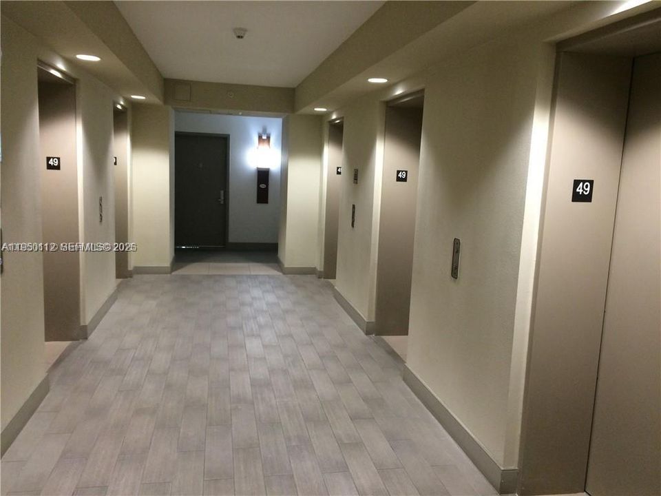 En Venta: $358,000 (1 camas, 1 baños, 791 Pies cuadrados)