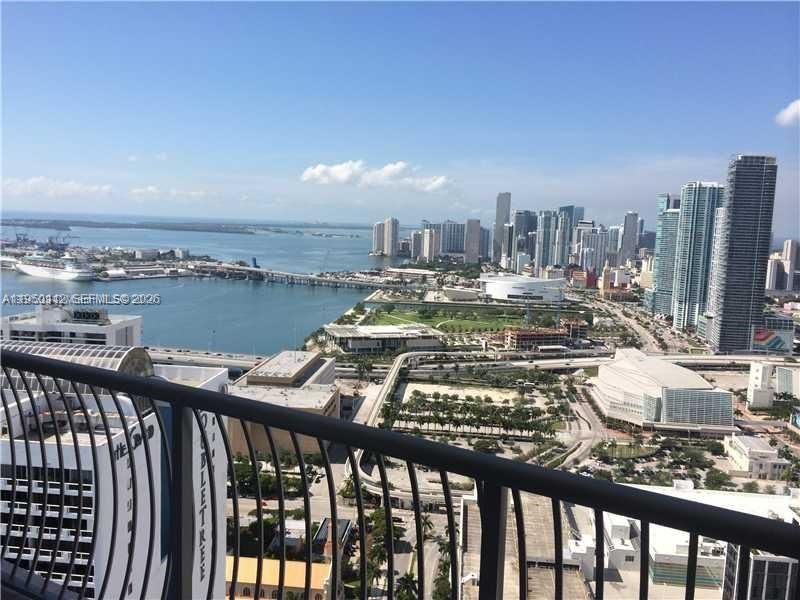 En Venta: $358,000 (1 camas, 1 baños, 791 Pies cuadrados)