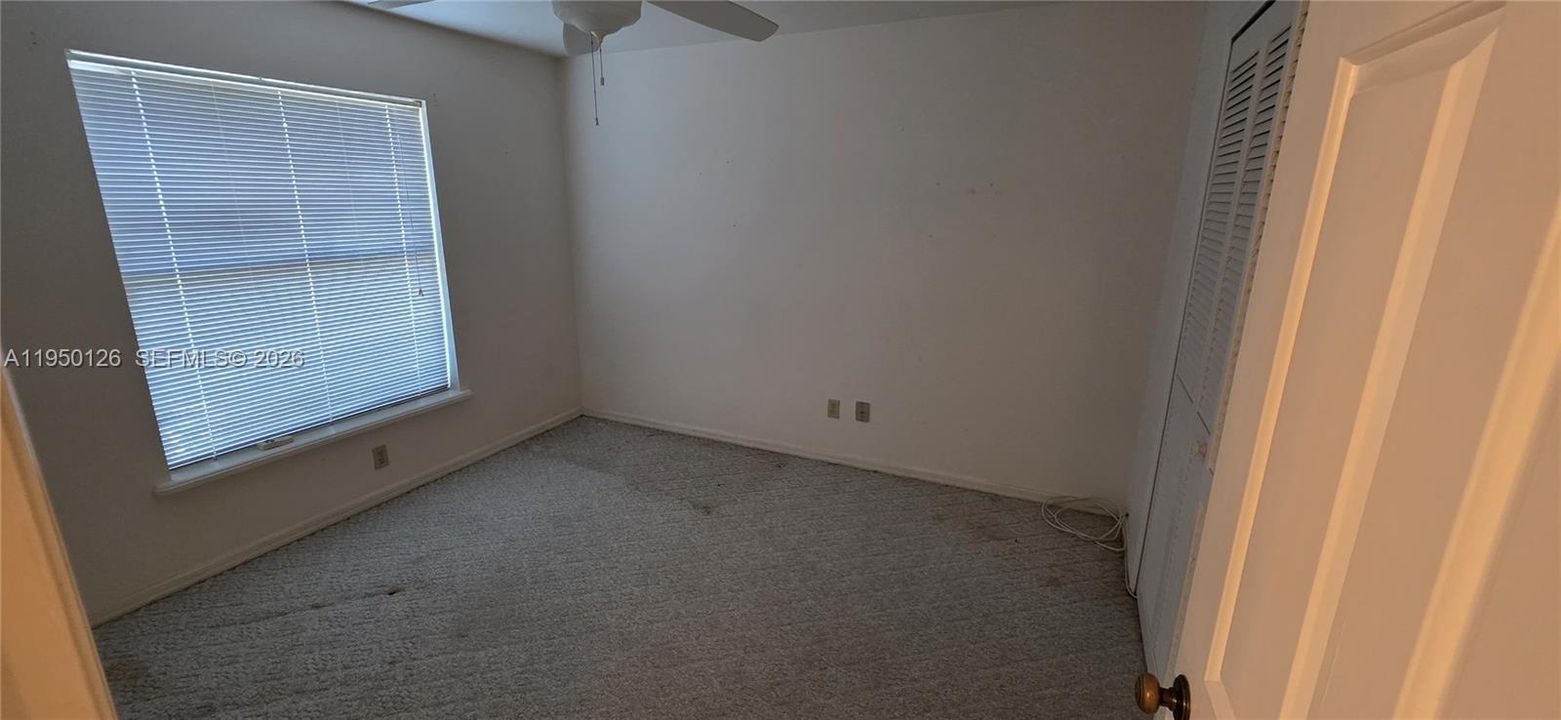 На продажу: $245,000 (3 спален, 2 ванн, 0 Квадратных фут)