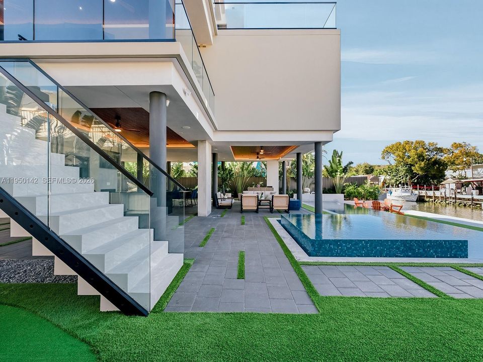 En Venta: $4,990,000 (5 camas, 5 baños, 3767 Pies cuadrados)