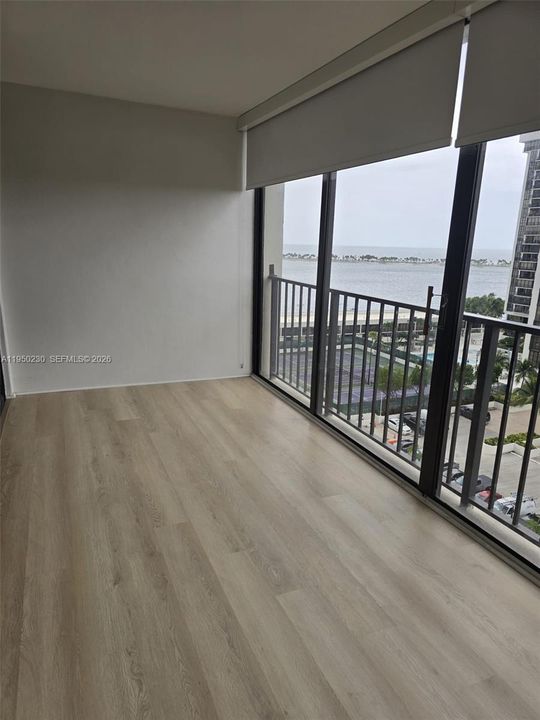 На продажу: $469,900 (1 спален, 1 ванн, 1064 Квадратных фут)