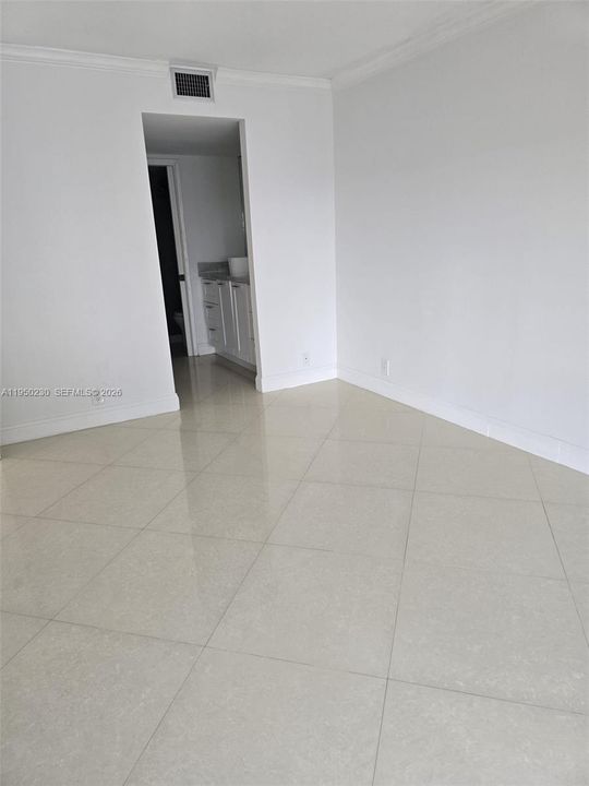 На продажу: $469,900 (1 спален, 1 ванн, 1064 Квадратных фут)