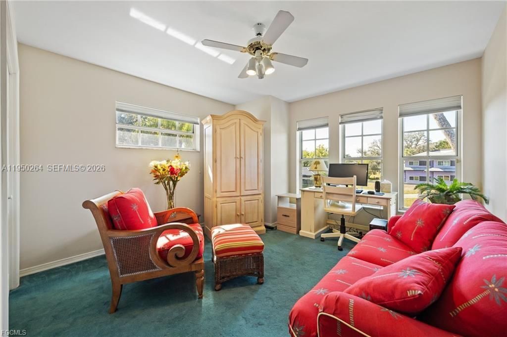 For Sale: $699,000 (4 beds, 3 baths, 3699 Square Feet)