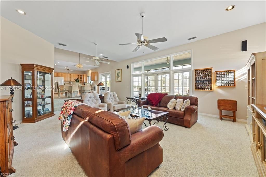 For Sale: $699,000 (4 beds, 3 baths, 3699 Square Feet)