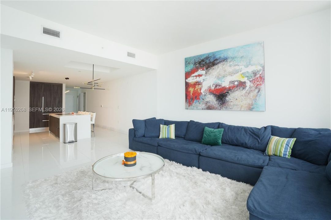 For Sale: $1,640,000 (3 beds, 4 baths, 2204 Square Feet)