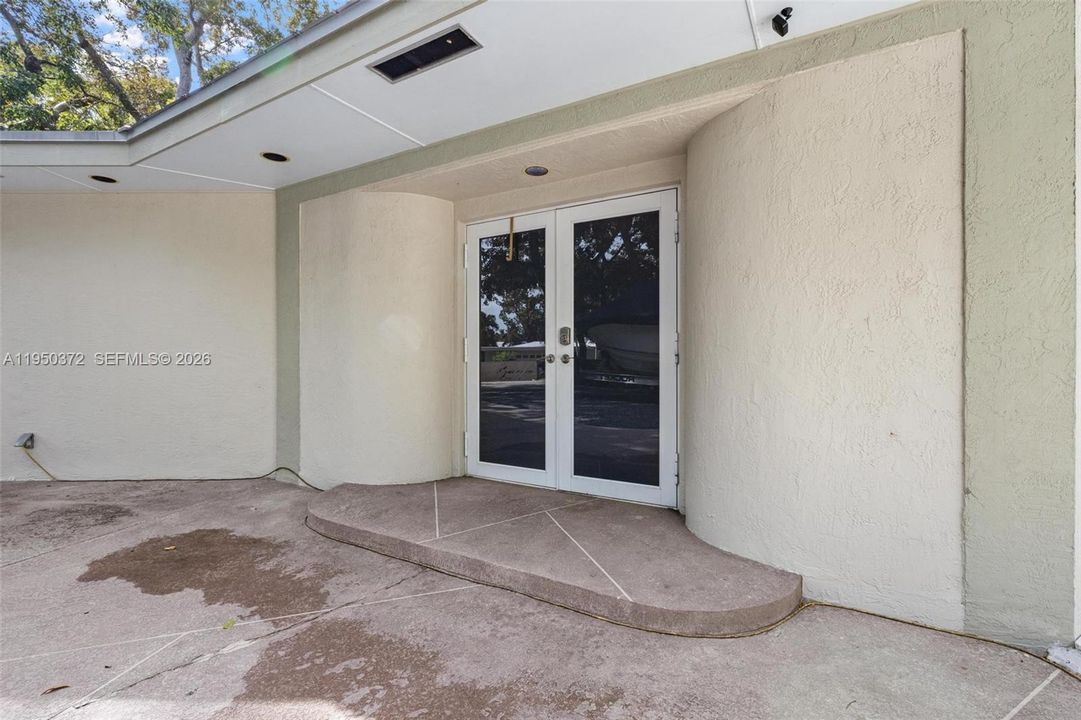 En Venta: $1,085,000 (3 camas, 2 baños, 1711 Pies cuadrados)