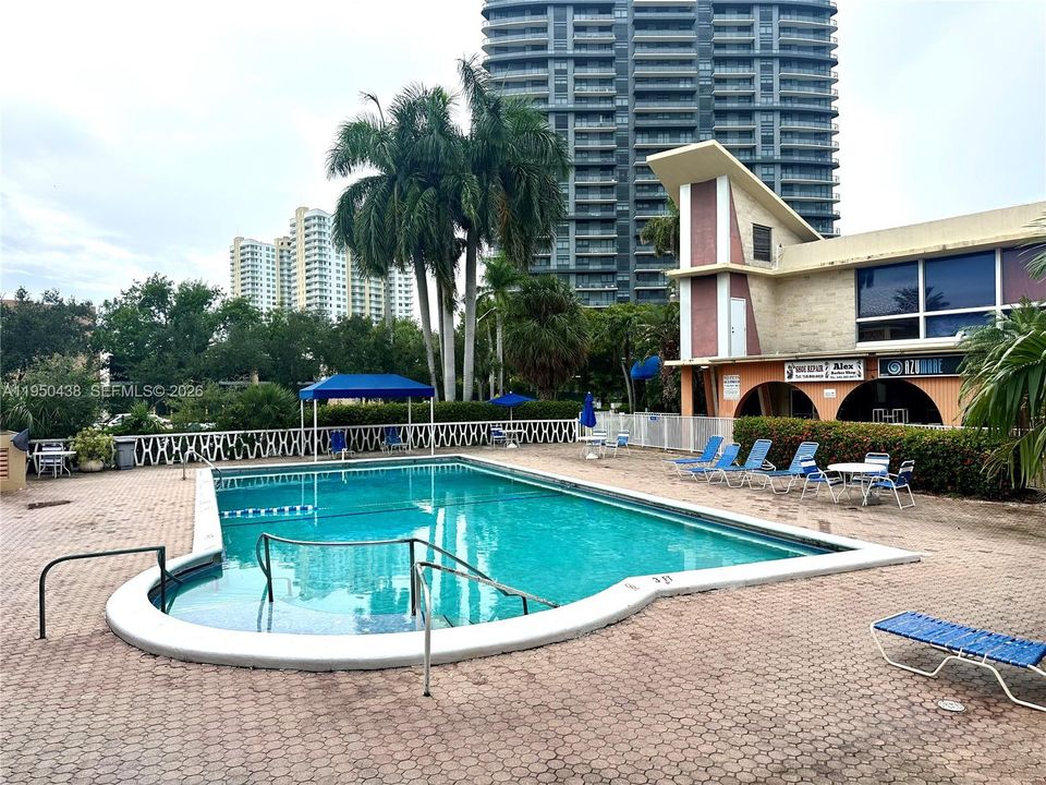 En Venta: $140,000 (1 camas, 1 baños, 320 Pies cuadrados)