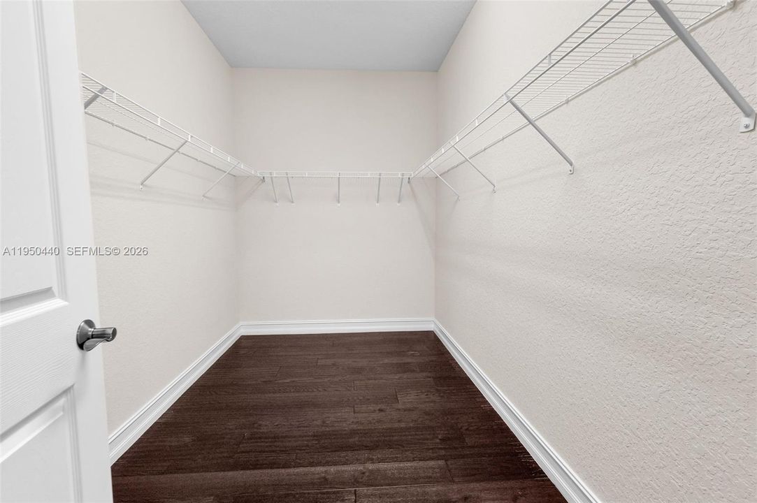 Recently Rented: $10,000 (4 beds, 4 baths, 3537 Square Feet)
