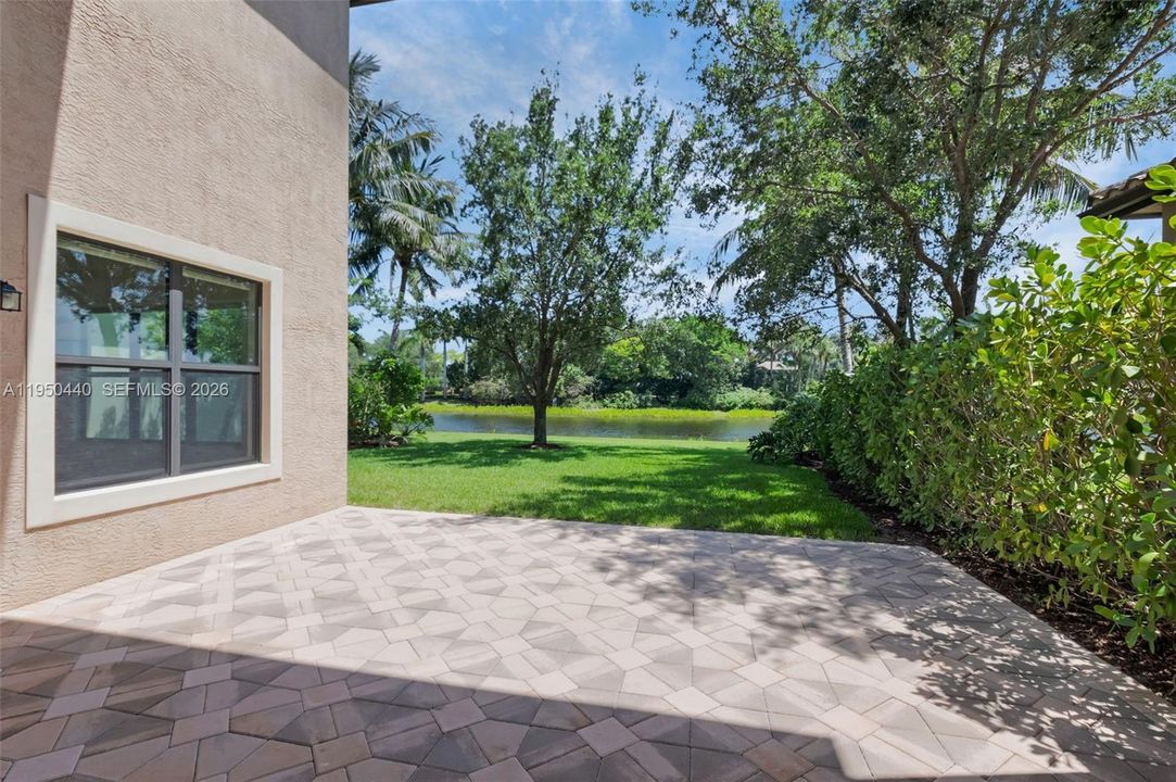 Recently Rented: $10,000 (4 beds, 4 baths, 3537 Square Feet)