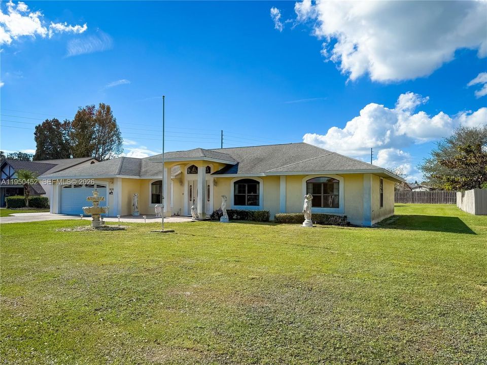 Recently Sold: $308,000 (4 beds, 2 baths, 2346 Square Feet)