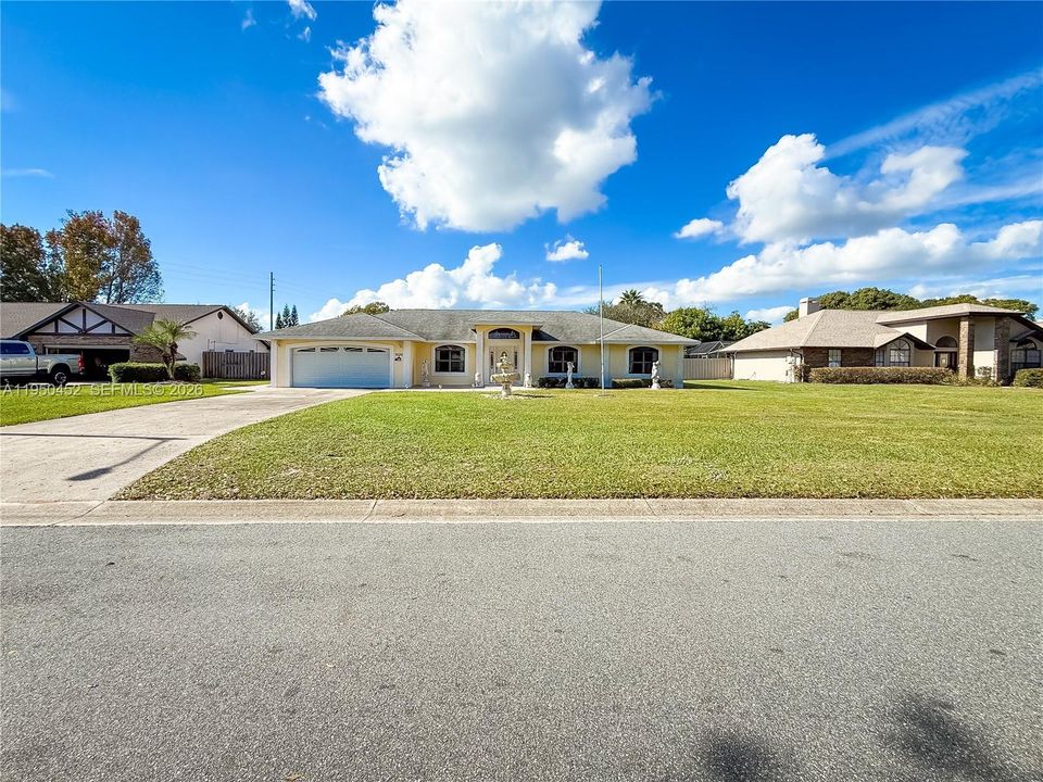 Recently Sold: $308,000 (4 beds, 2 baths, 2346 Square Feet)