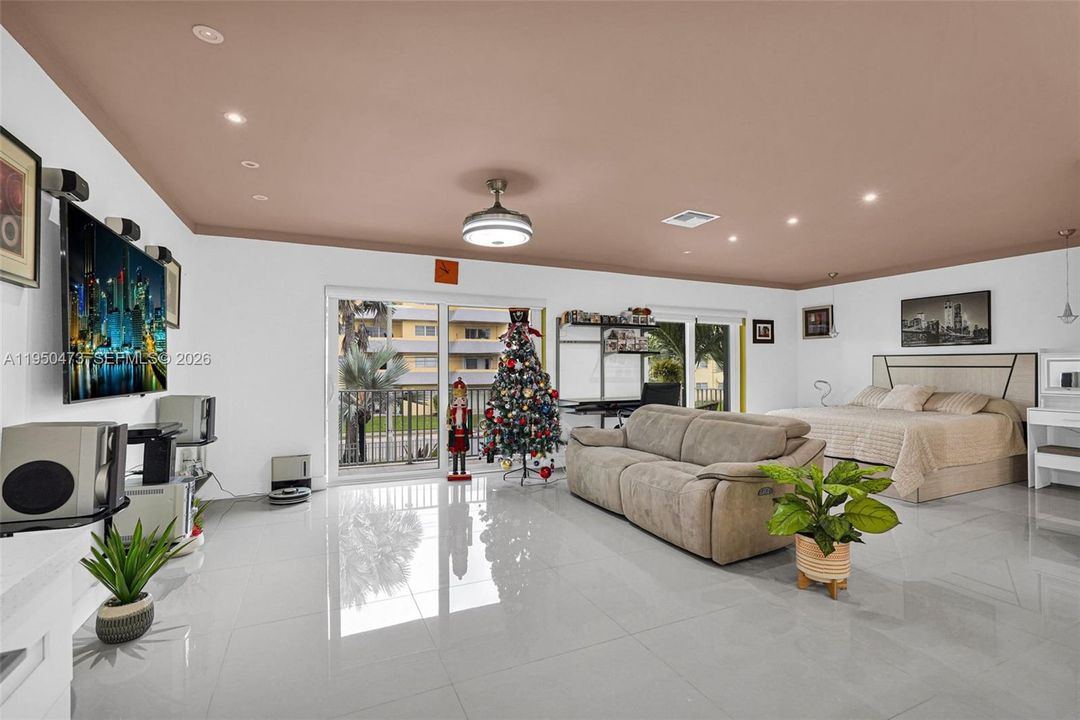 Activo con contrato: $267,000 (1 camas, 1 baños, 654 Pies cuadrados)