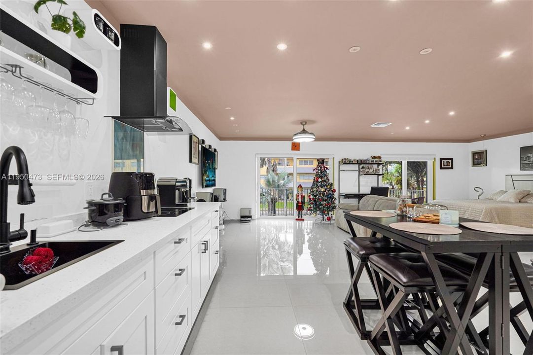 Activo con contrato: $267,000 (1 camas, 1 baños, 654 Pies cuadrados)