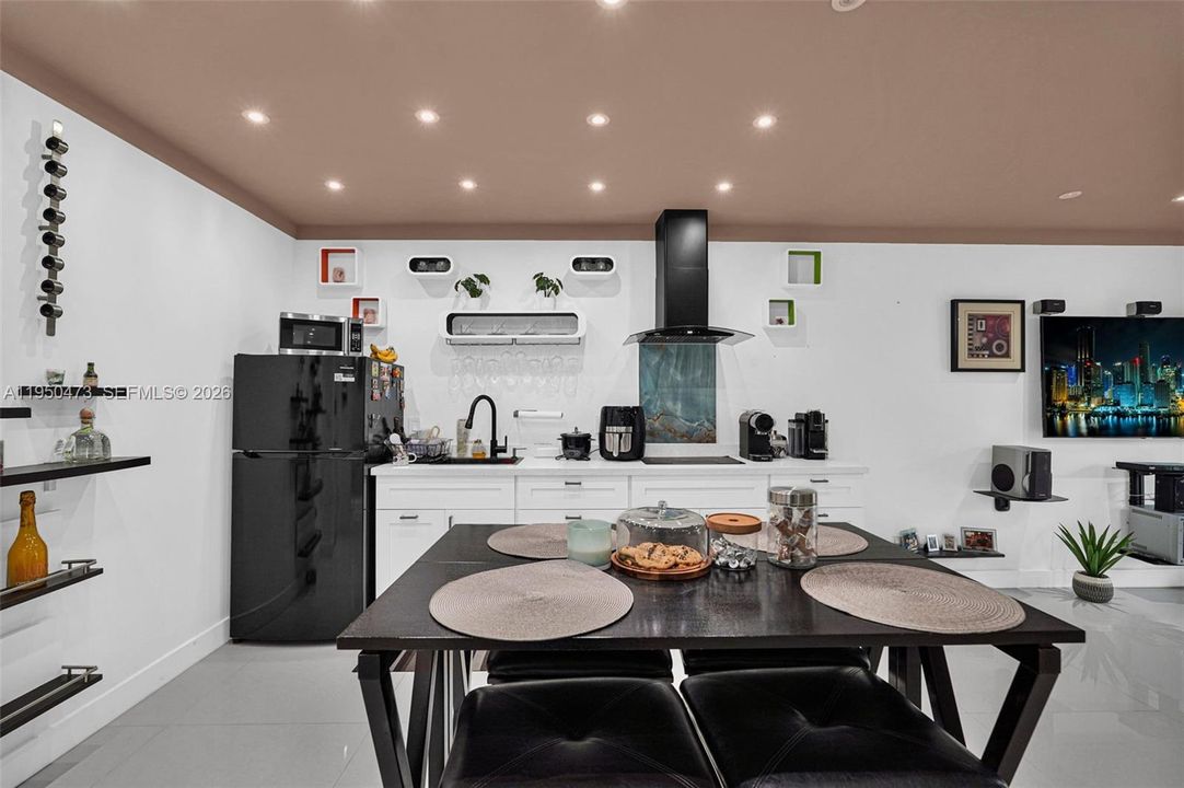 Activo con contrato: $267,000 (1 camas, 1 baños, 654 Pies cuadrados)