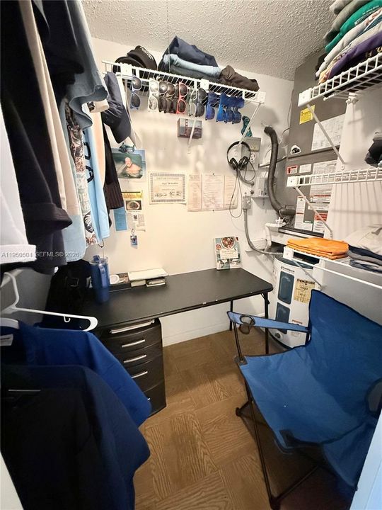 En Venta: $239,900 (1 camas, 1 baños, 950 Pies cuadrados)
