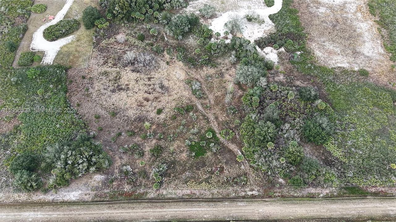 En Venta: $39,000 (1.25 acres)