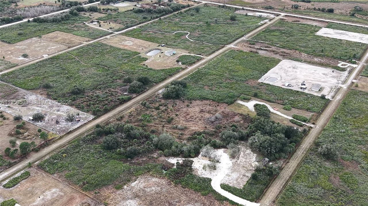 En Venta: $39,000 (1.25 acres)